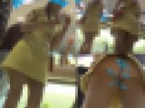 【盗撮】レジ待ちしているところ狙ってミニスカお姉さんを逆さ撮りしたら衝撃のTバックだった！！！