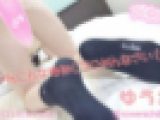 【なんでこんなおぼこ可愛い普通の女の子が！？ゆうか】極小メイドビキニで発達途中の□リオパイを舐めるように撮る！