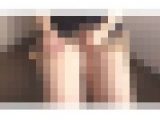【太ももフェチ接写】ミニスカからムキ出し生脚…ピッチピチ白肌を舐め撮り